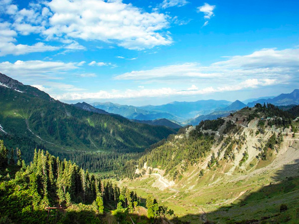 Offbeat places in Kashmir - Kashmir's Karnah Valley